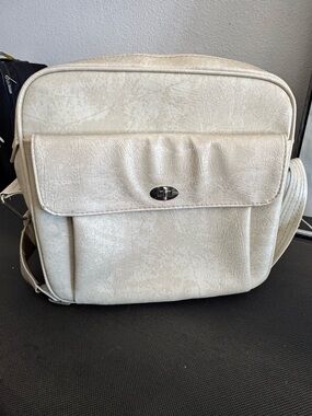 Samsonite Cream Crossbody Shoulder Bag